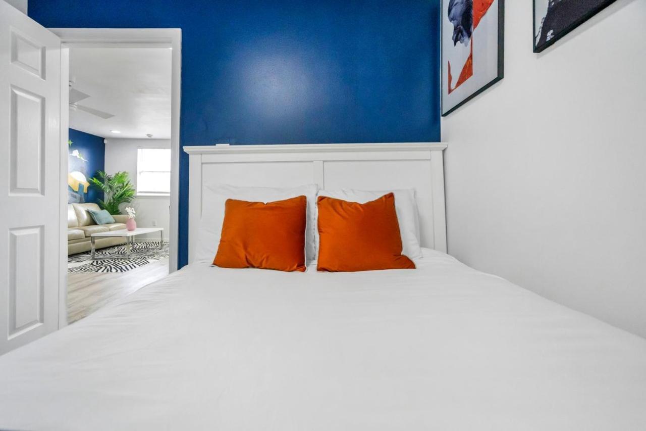 Azure Lafitte Apartment